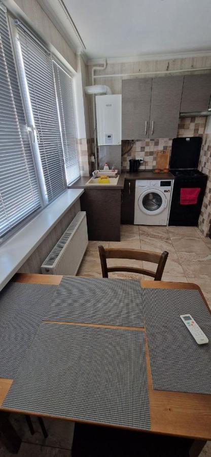 Tecuci Apartment In The Center Κισινάου Εξωτερικό φωτογραφία