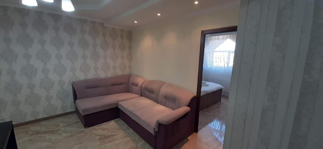 Tecuci Apartment In The Center Κισινάου Εξωτερικό φωτογραφία